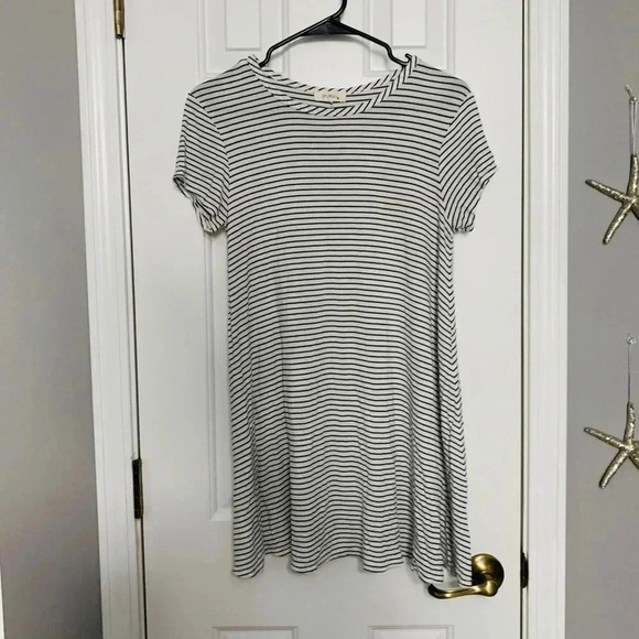 Tunic Tee - Picture 1 of 3